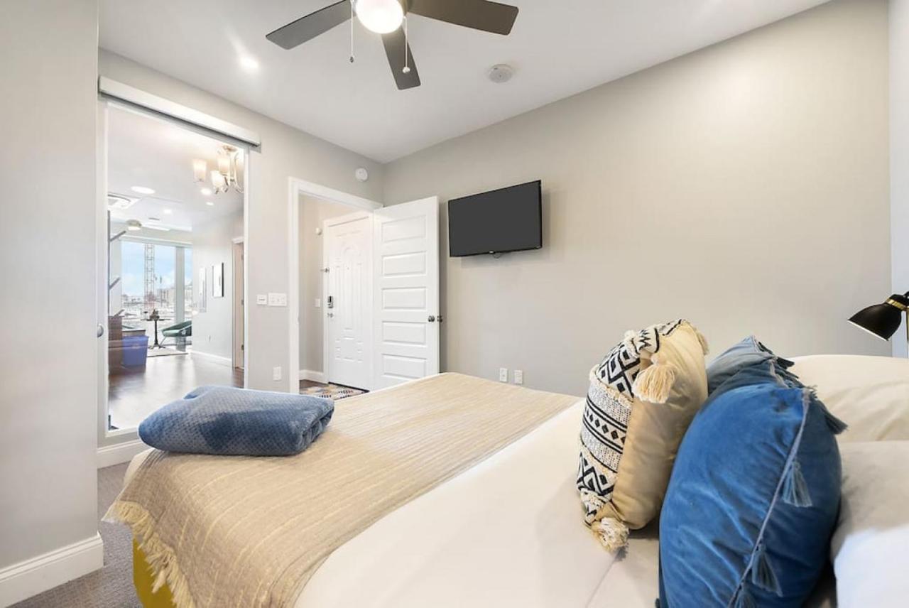 Hostwise Stays - The Washington At Chatham - Free Parking, Private Gym, Skyline Views! Pittsburgh Eksteriør billede
