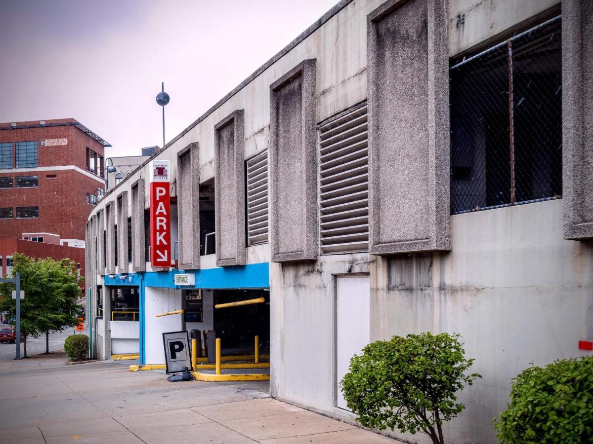 Hostwise Stays - The Washington At Chatham - Free Parking, Private Gym, Skyline Views! Pittsburgh Eksteriør billede